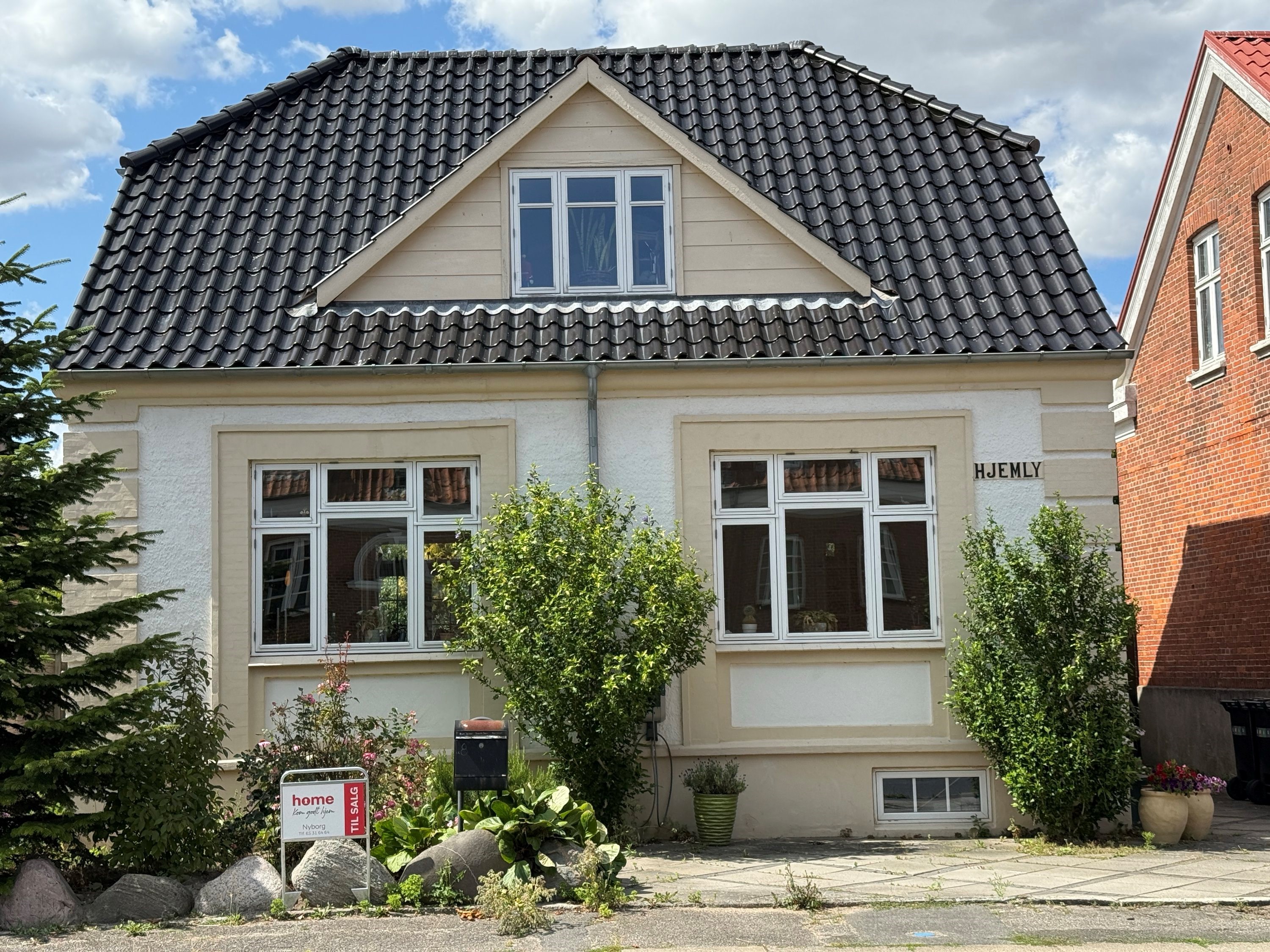 billede af boligen