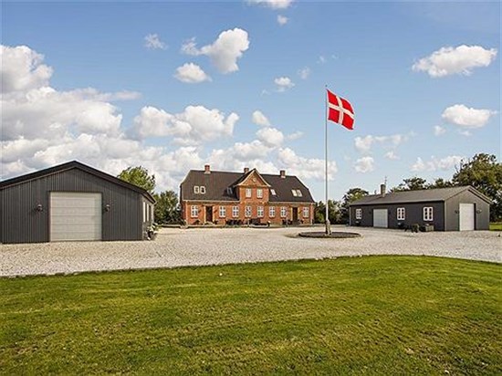 billede af boligen