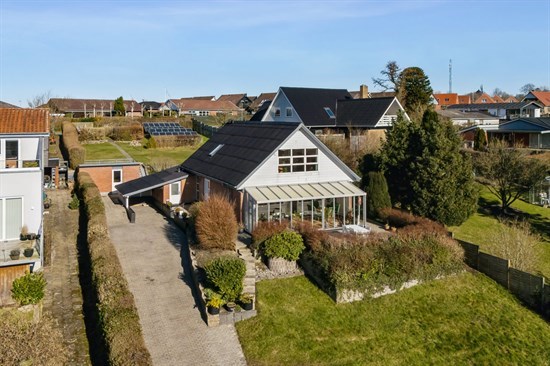 billede af boligen