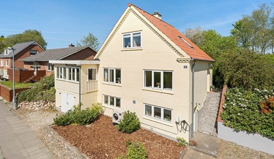 billede af boligen