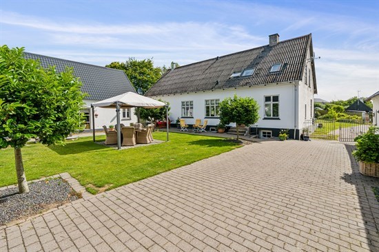 billede af boligen