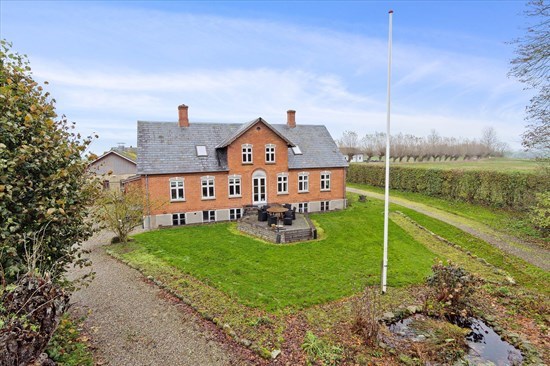 billede af boligen