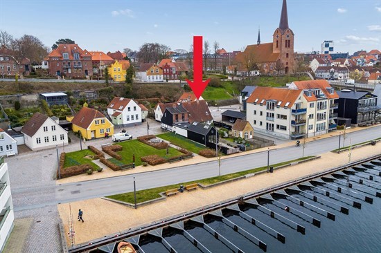 billede af boligen