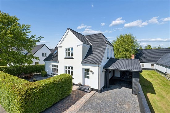billede af boligen