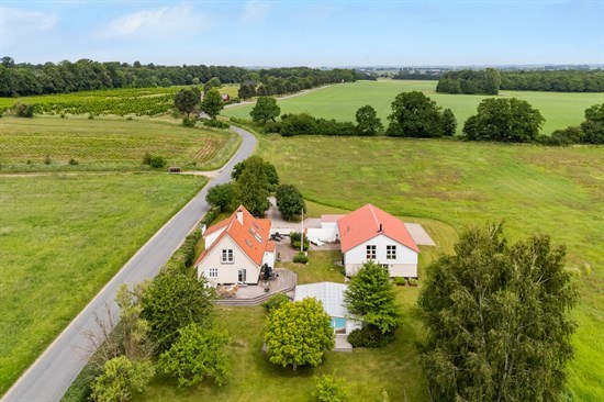 billede af boligen