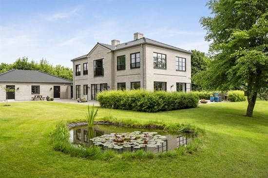billede af boligen