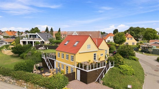 billede af boligen