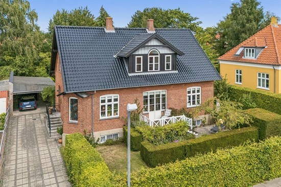 billede af boligen