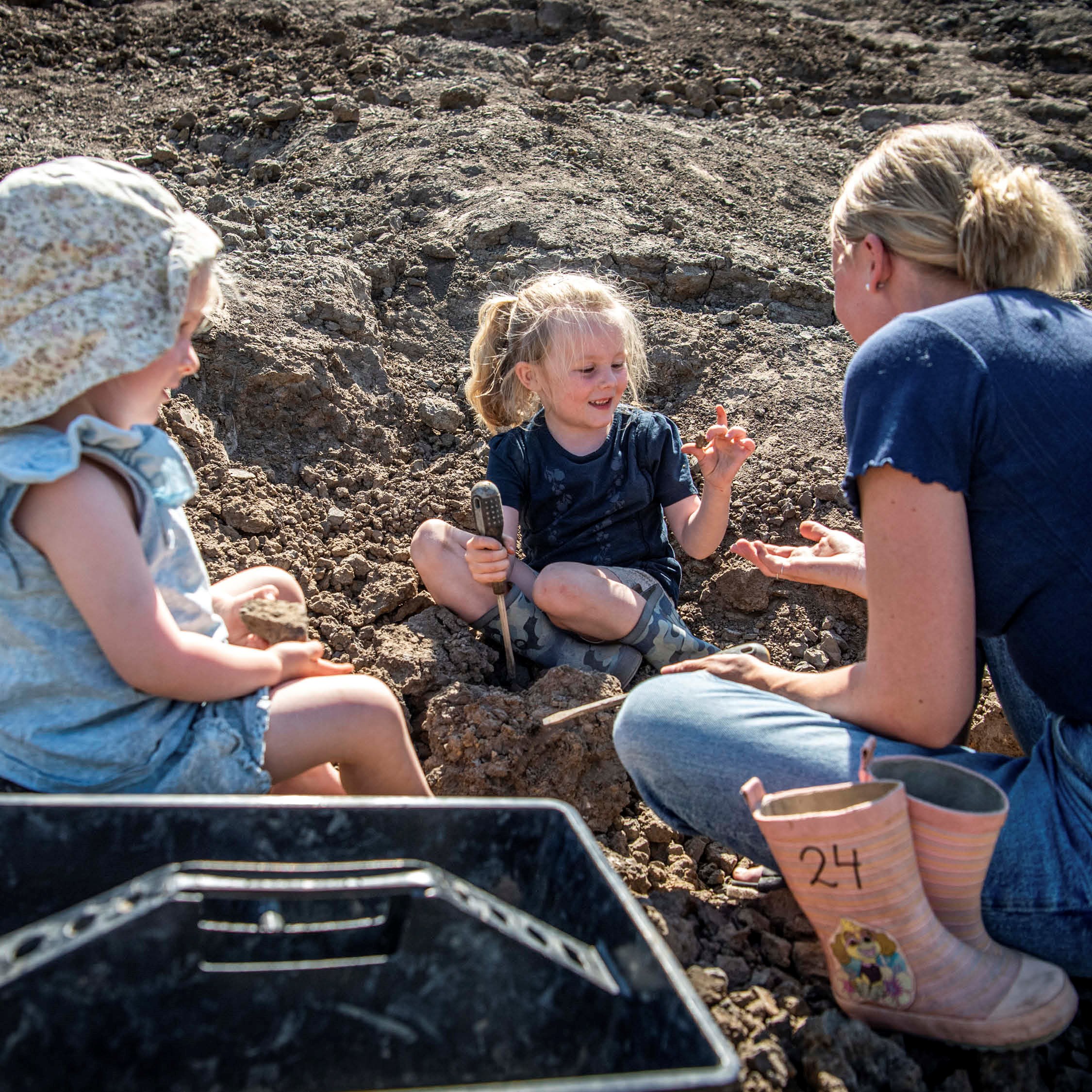 Find 10 mio. år gamle fossiler i Gram Lergrav