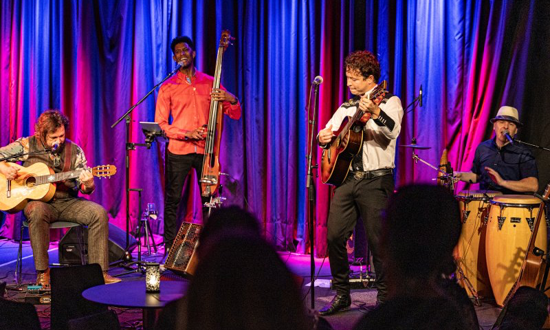 Julián Maraboto Band (Mexico) - Gallerikoncert