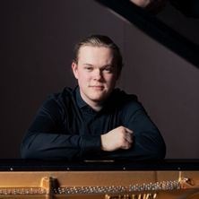 Sommerkoncert #4 - Mellem lys og mørke