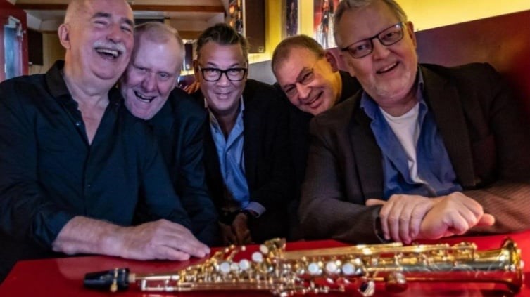 Henning munk og plumperne