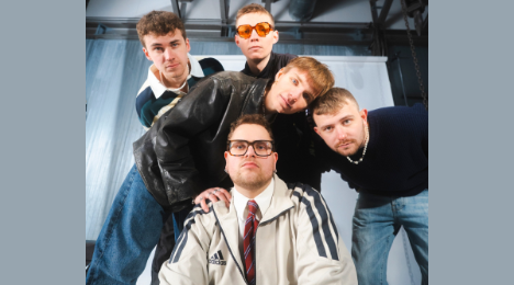Up-next - tre bands. Én aften. Én scene