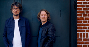 Sko/Torp - 35 års jubilæum - On A Long Lonely Night