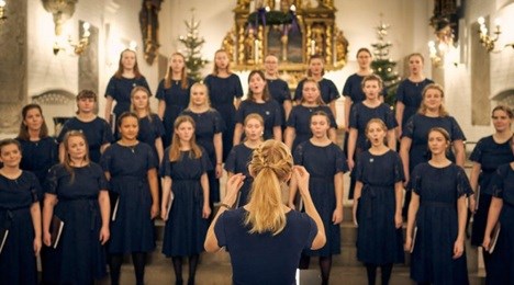 Julekoncert med Klarup Pigekor i Hune Kirke
