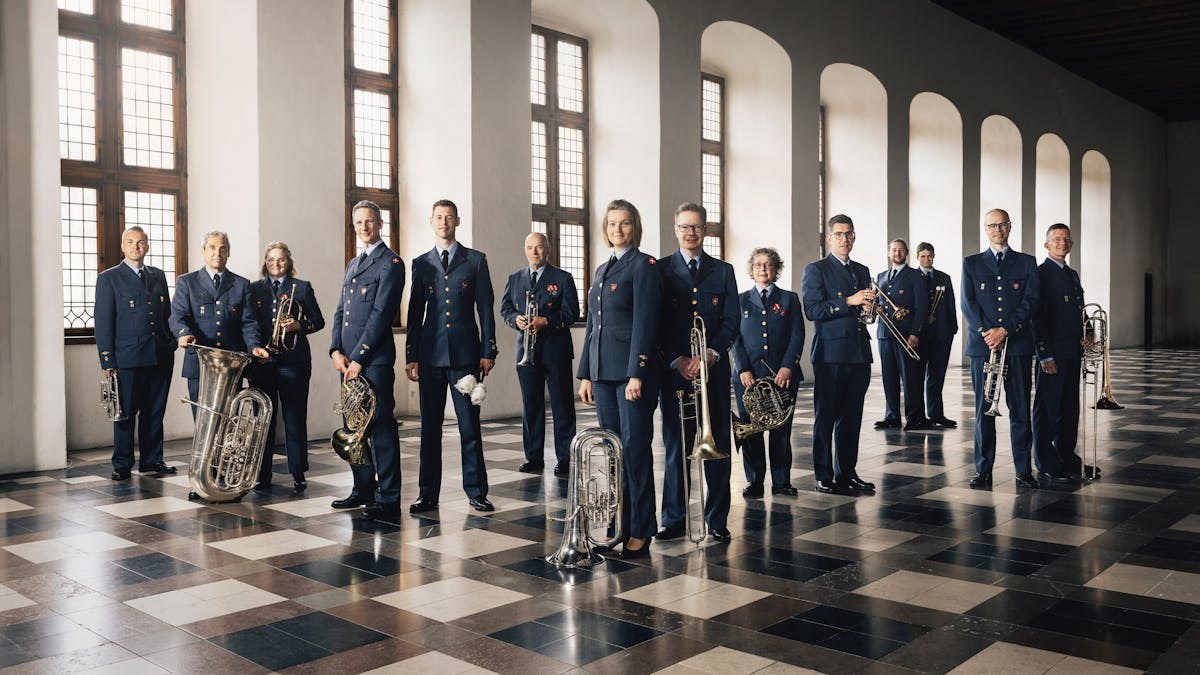 En dirigent vender hjem - Prinsens Musikkorps - Hjørring