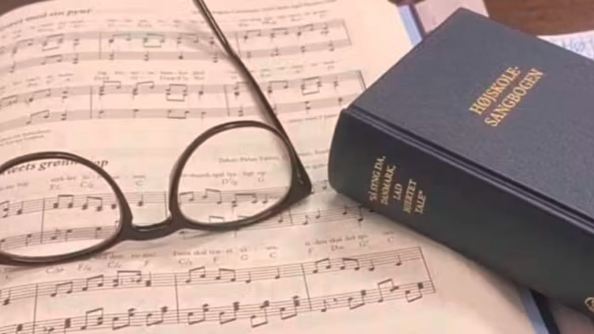 Fællessang & fællespisning