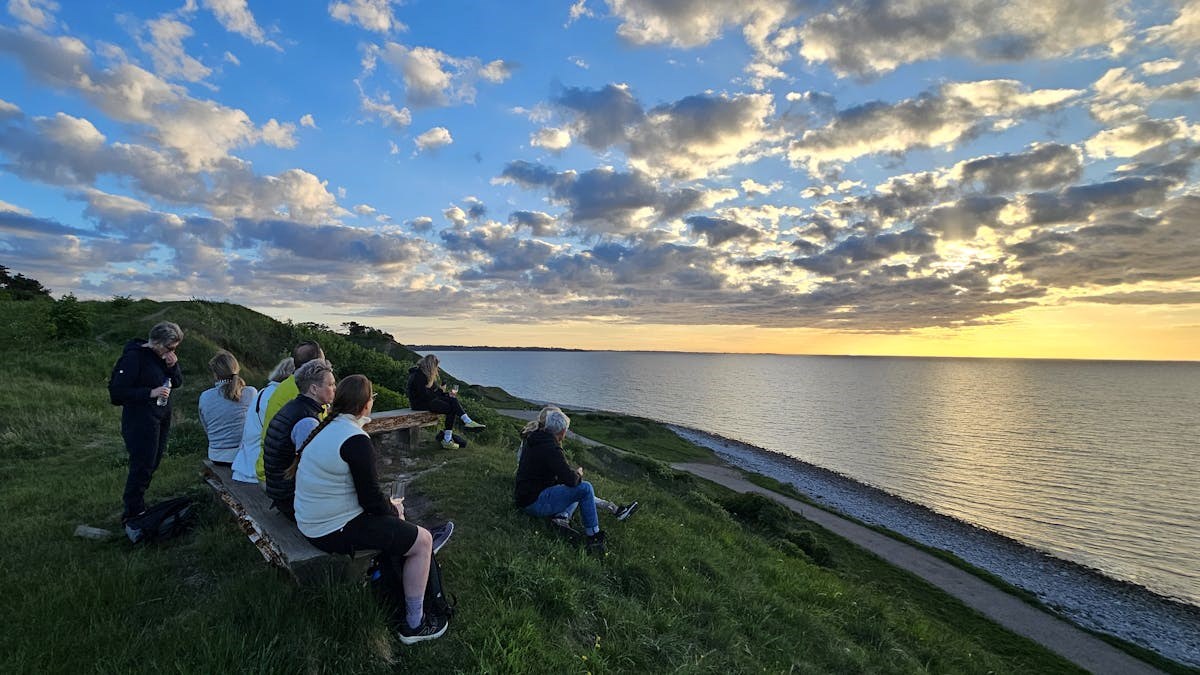 Vin og Vandring, solnedgangstur ved Klintebjergene