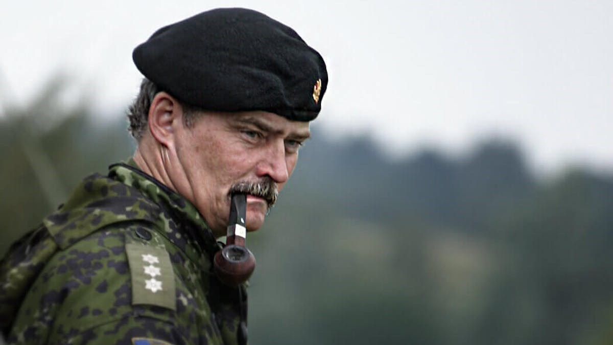 Forfatter Aften M. Oberst Lars Møller "Vi slår ihjel & lever med det"