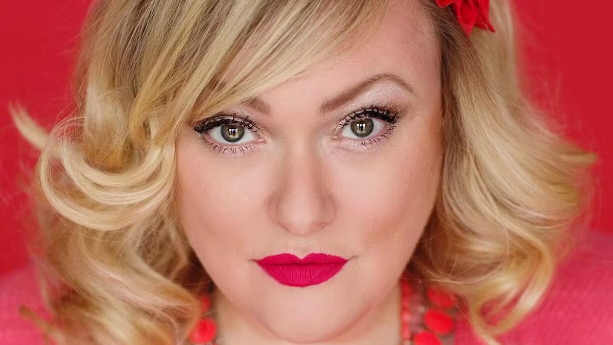 Marie Carmen Koppel med band