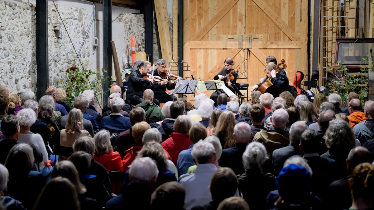 I Djurs og Mols: Mozart i laden m. Malmø Operaorkester