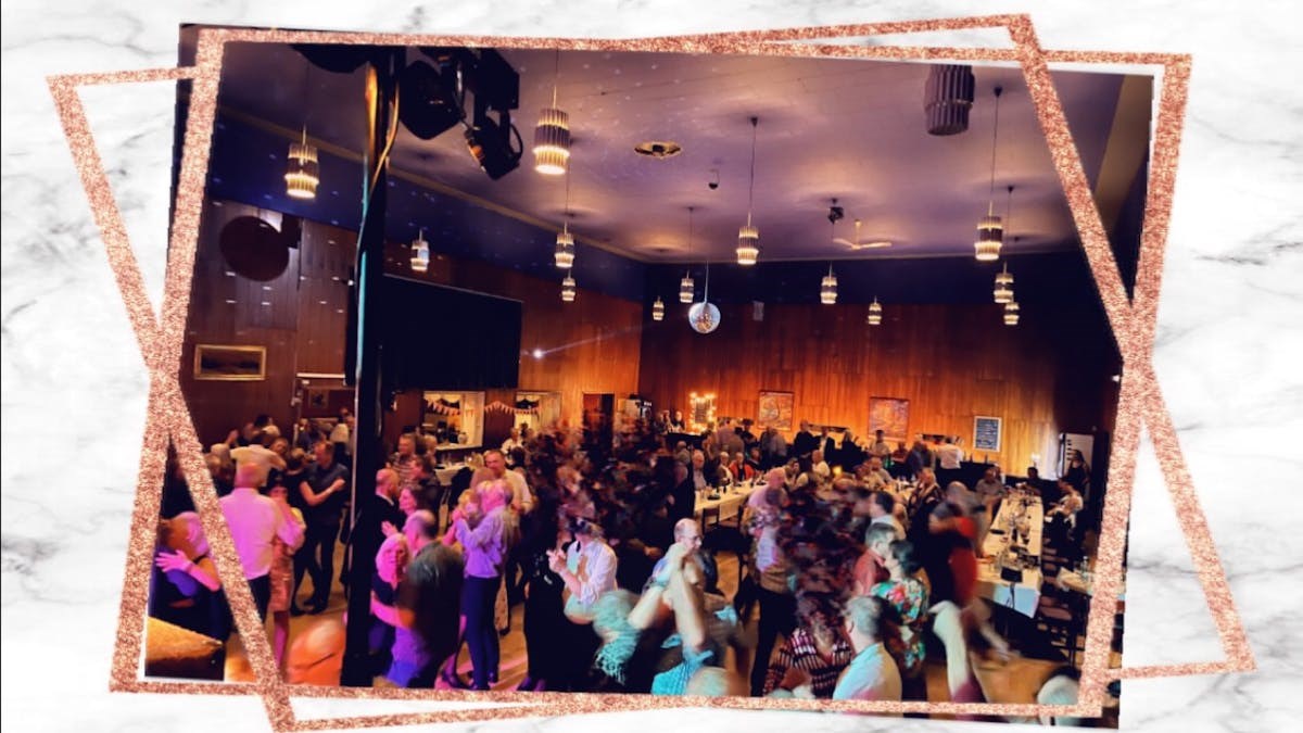 MEGA-julebal med Robin + Carsten Bo & Jon