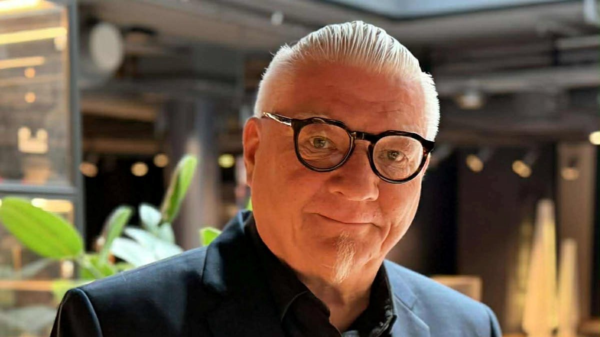 I dag kom sorgen forbi, Mads Vang Christensen