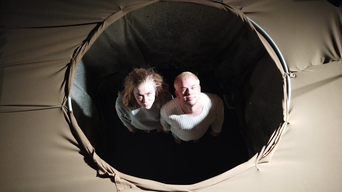 In-process performance sharing: H0LE AGAIN by Beck Heiberg, Anna Näsström and Asta Norborg