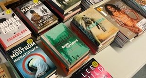 Bogsalg på Vodskov Bibliotek sammen med loppemarked i VKI