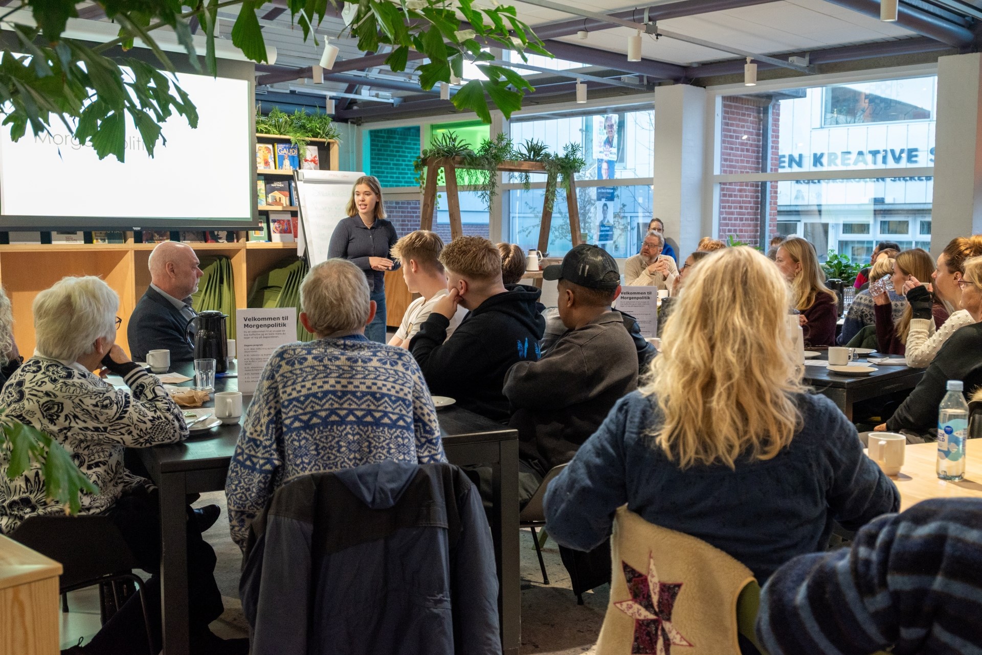 UGE17 - Hverdagspolitik Special! Fredagsbar