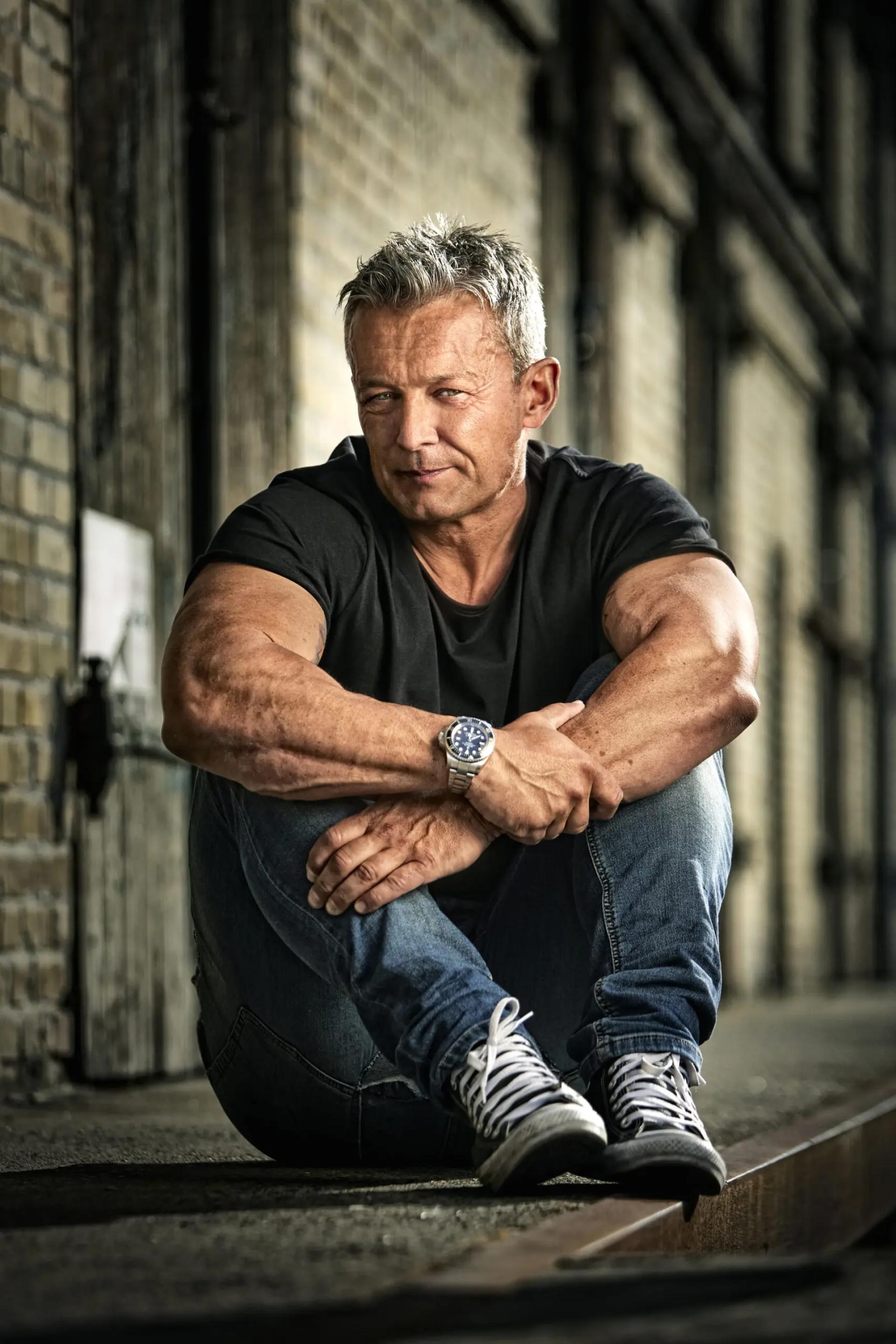 Middag med mord - fra narkobetjent til indsat