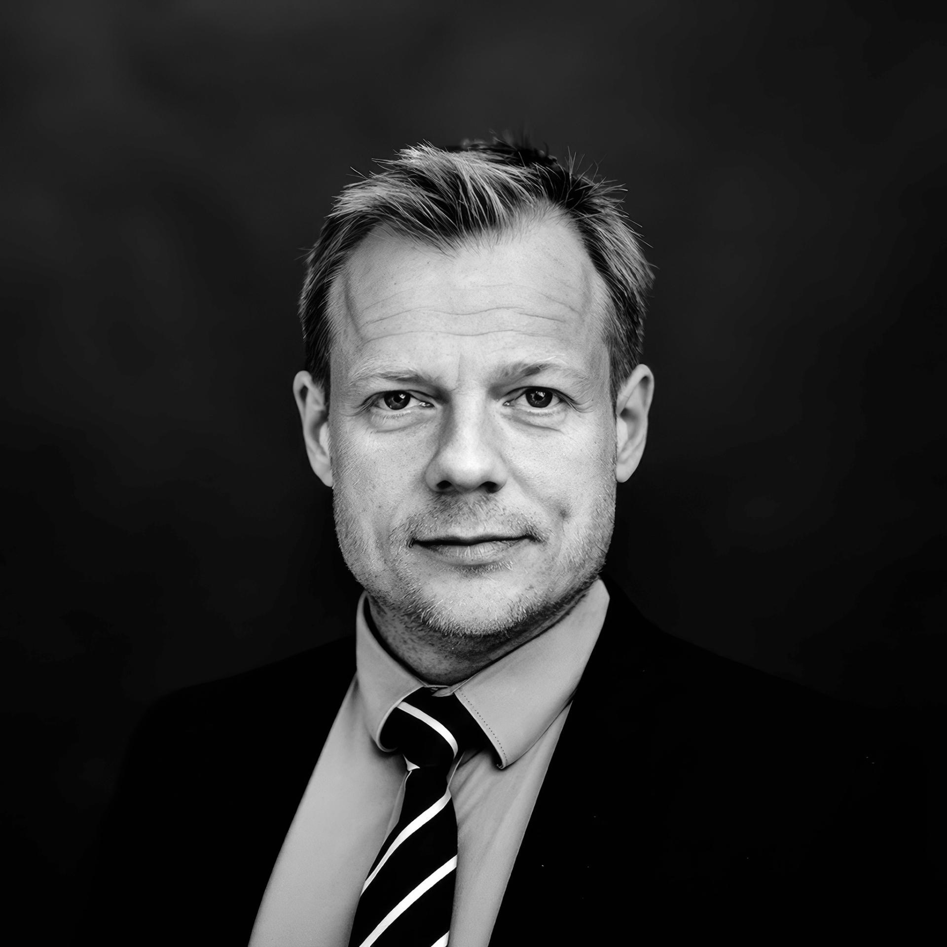 Rune Lykkeberg: Farvel til den frie verden
