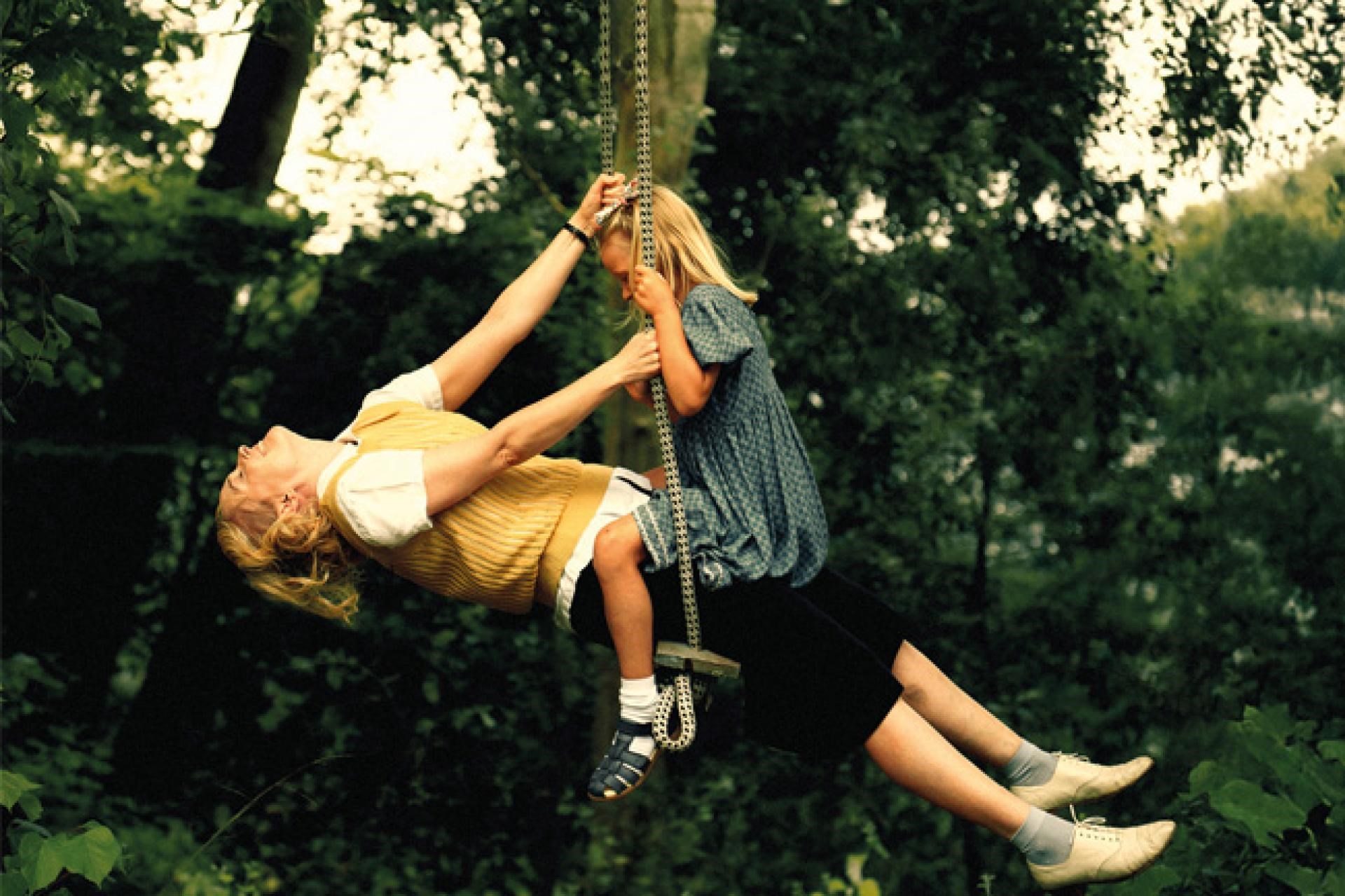 CPH:DOX: Filmfremvisning: A world gone mad - The war Diaries of Astrid Lindgren