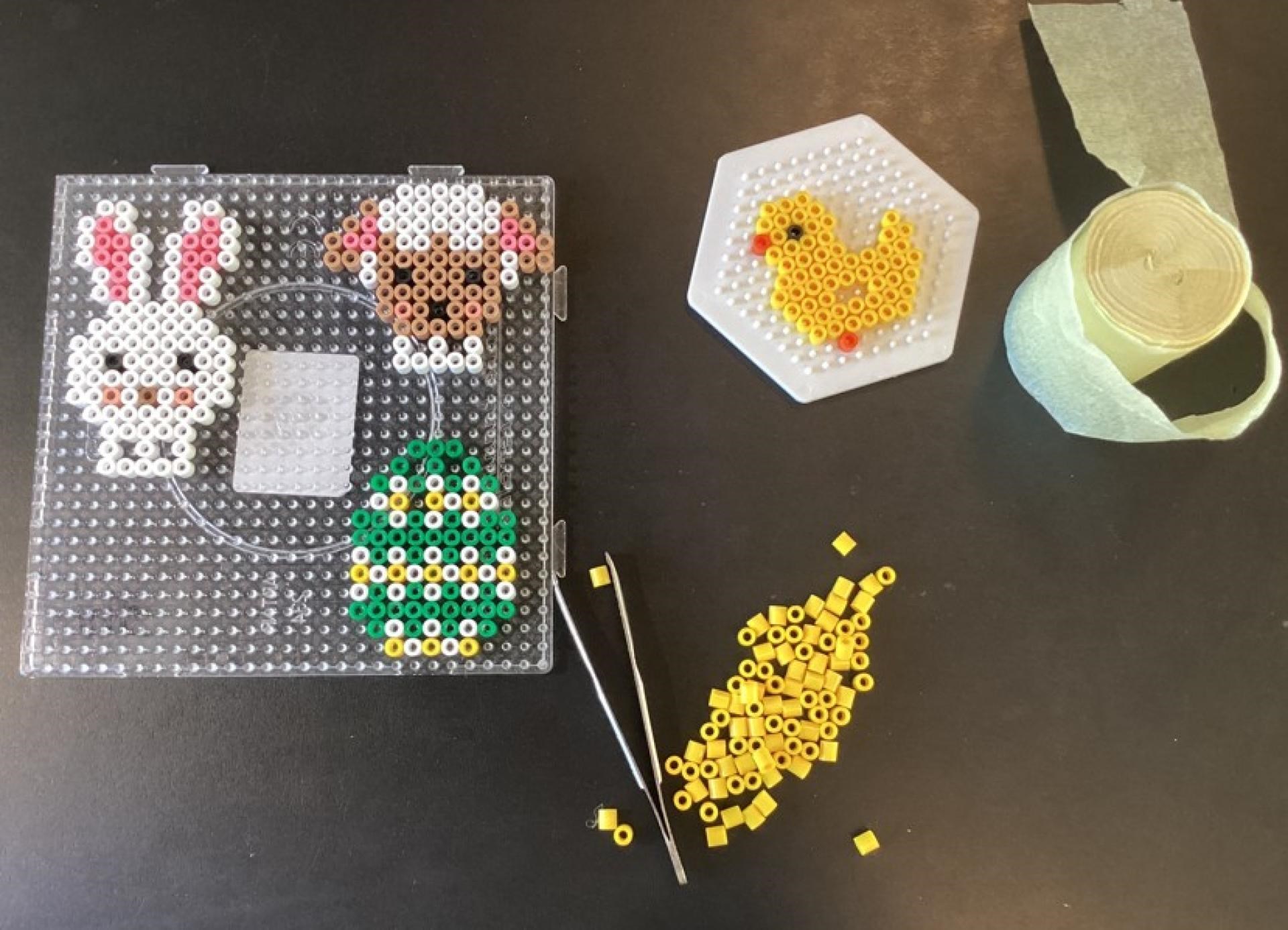 Påskepynt af perler