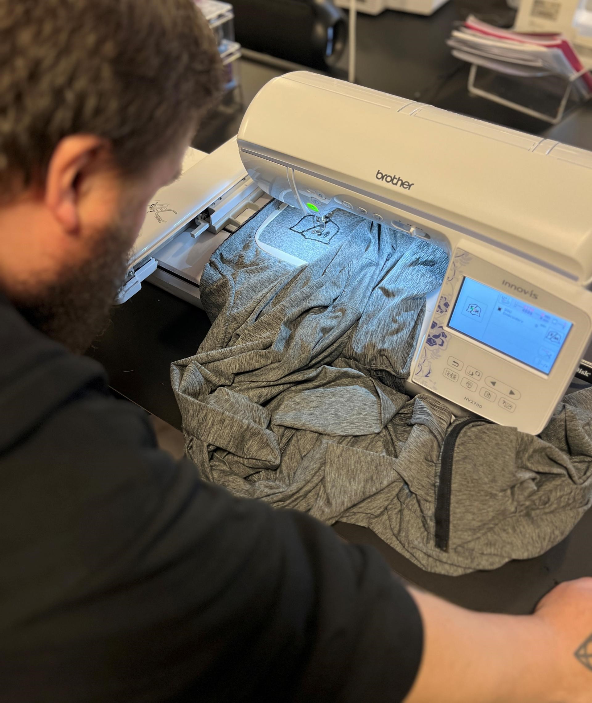 Makerspace: Broderi på tekstil