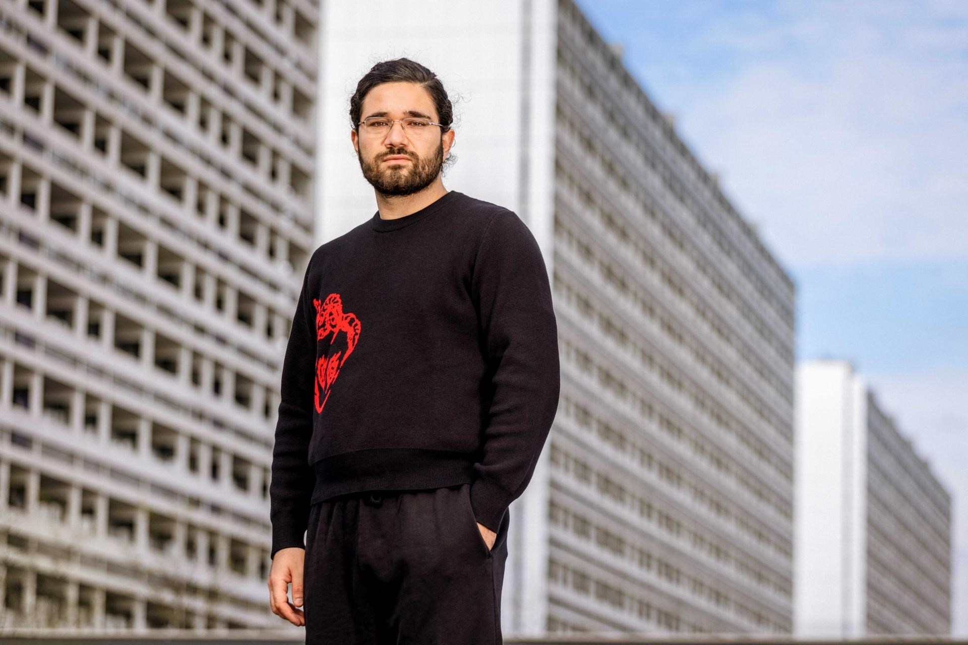 Deniz Kiy - Blokkene