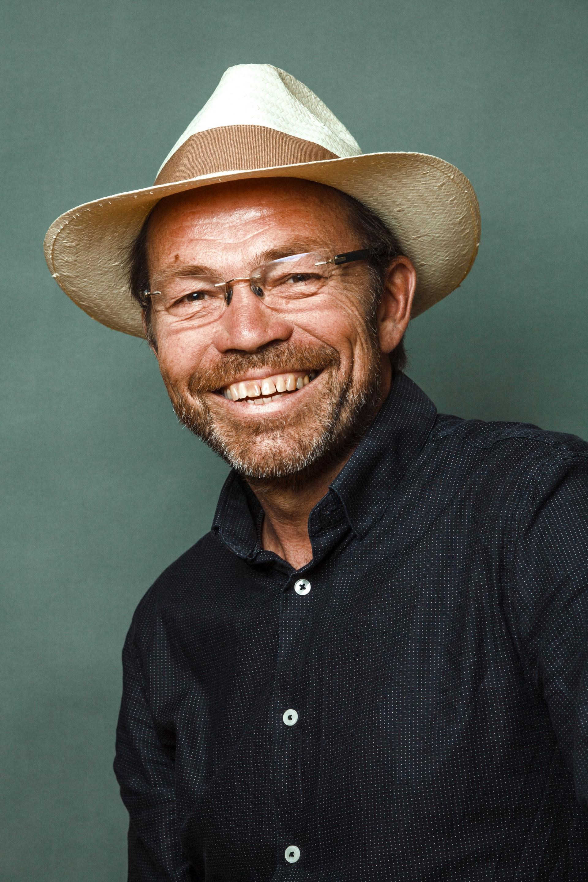 Udsolgt! Jeg har ladet mig fortælle v/ Gudmund Rask