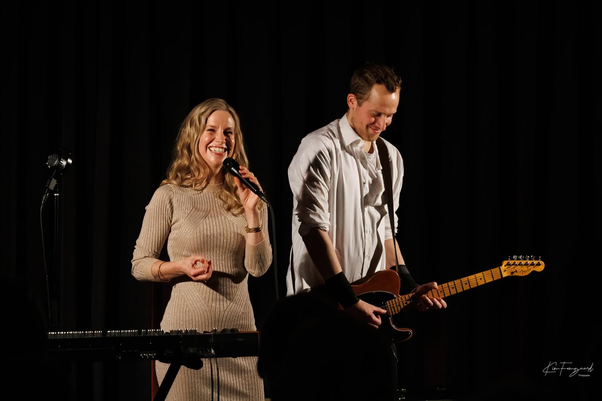 Mental sundhedsuge: Musikforedrag med danske ME AND MARIA
