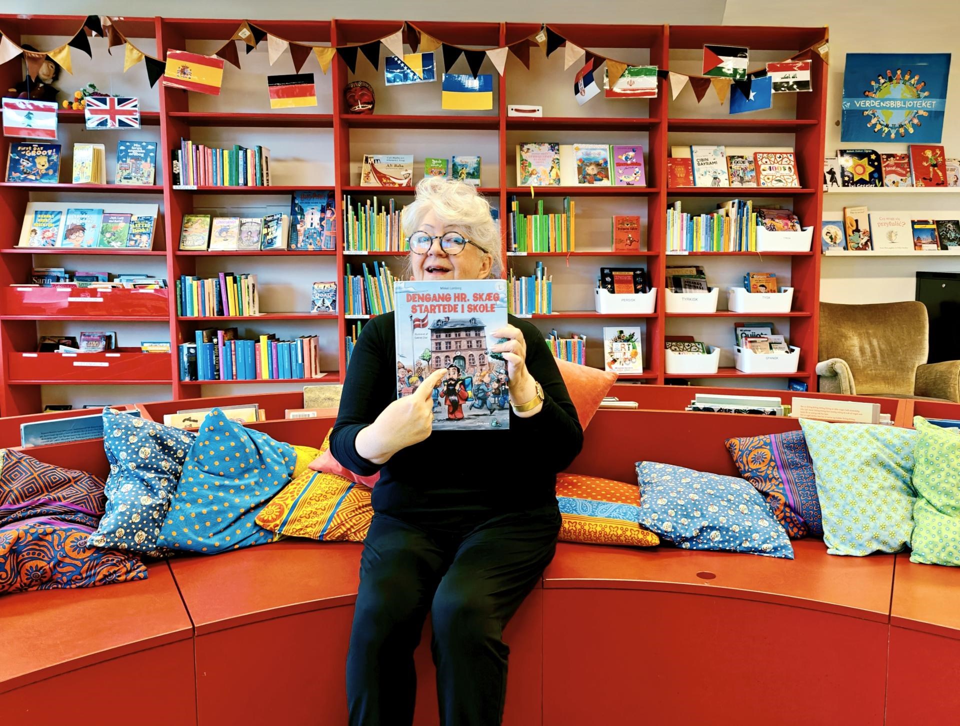 Højtlæsning på Vollsmose Bibliotek: Den gang Hr. Skæg startede i skole