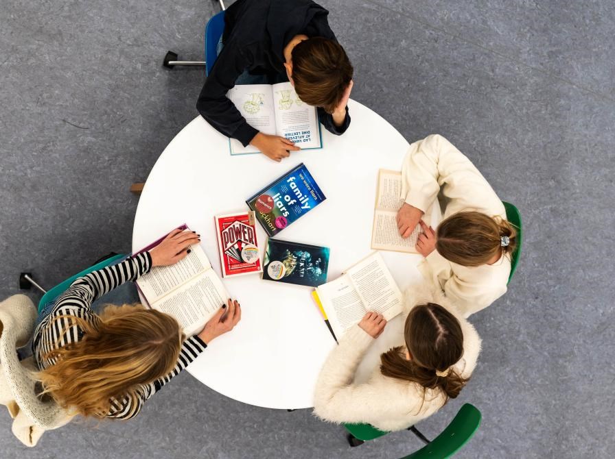 Bogklub for 13-17-årige