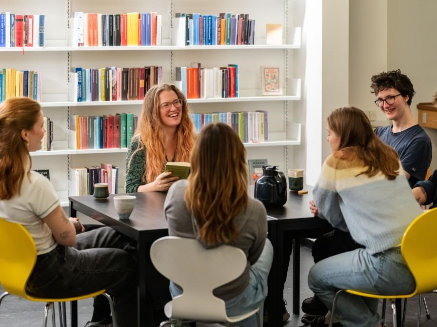 Højtlæsning for voksne