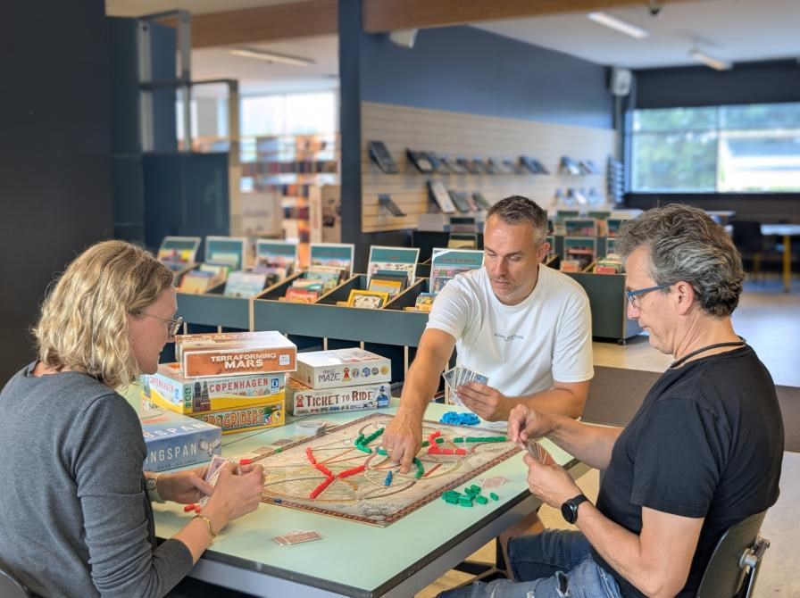 Brætspilscafé på Helsinge- og Græsted Bibliotek