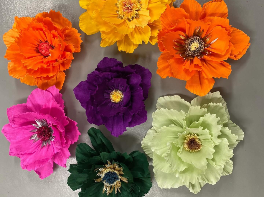 Workshop: Lav smukke kæmpe blomster i crepepapir - alle kan være med!