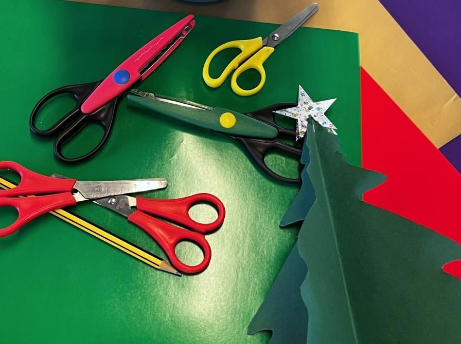 Højtlæsning: Julehistorier og flettede julehjerter