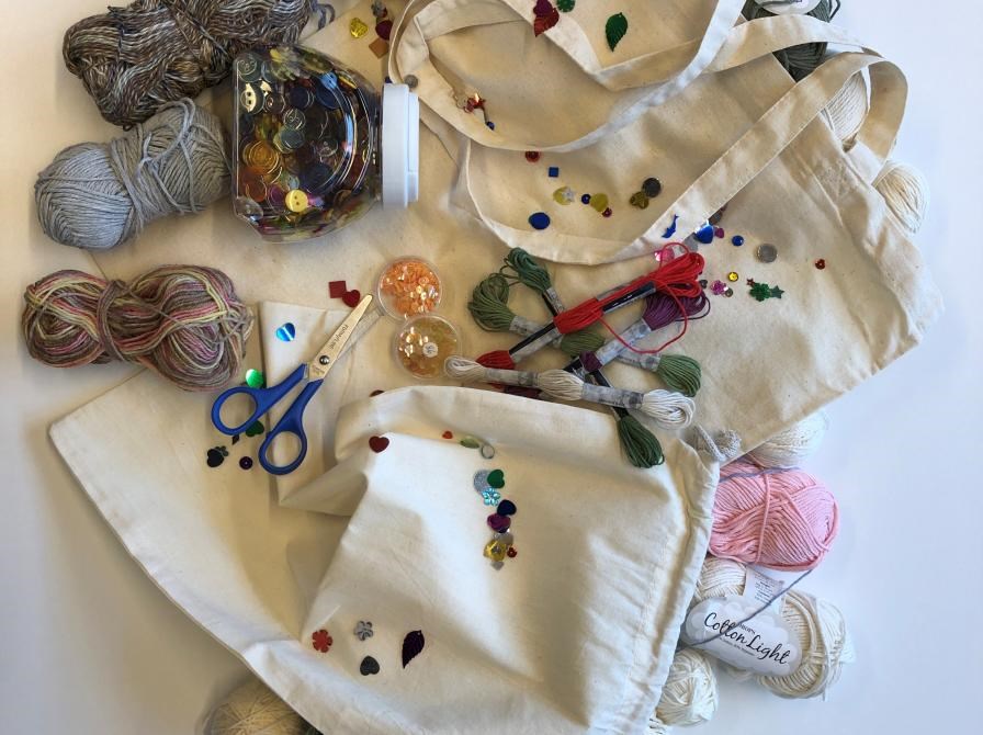 Brodér din egen bibliotekspose (Assens)