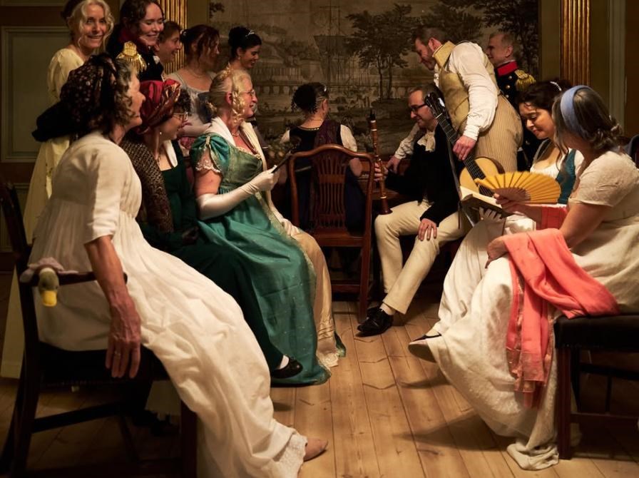 Foredrag: Ballernes tid - musik, mode og manerer