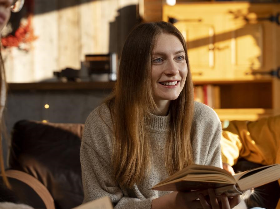 Hygge og højtlæsning (for voksne)