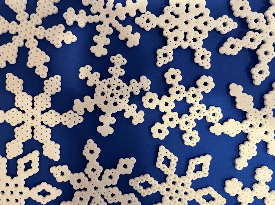 Kreatingen: Lav snefnug af Hamaperler