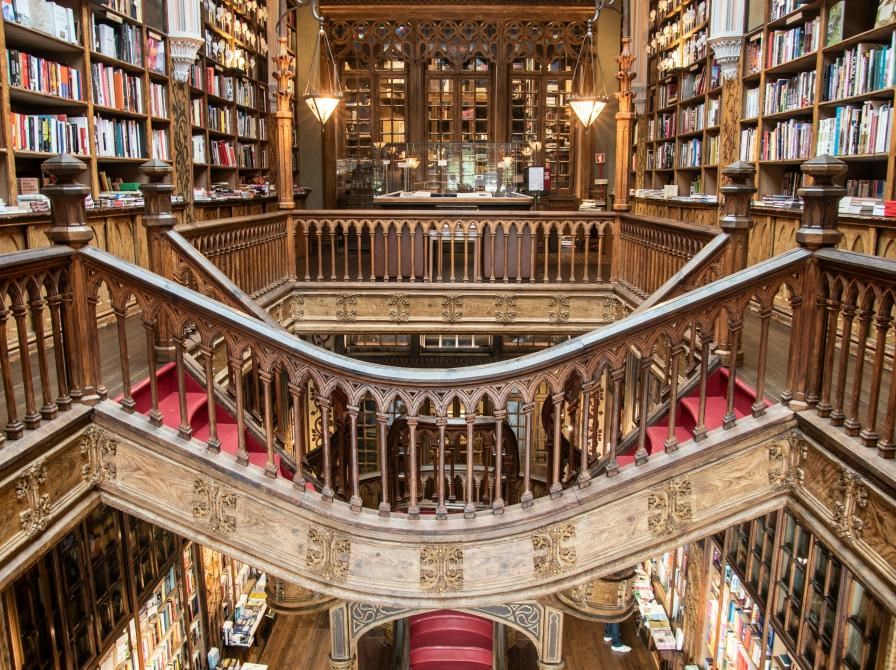 Bogcafe - Om Verdenslitteratur