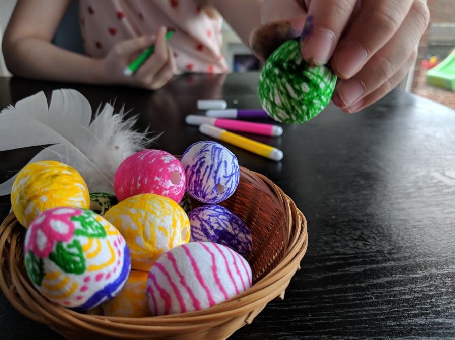 Kreativ Påske: Kyllinger af silk clay